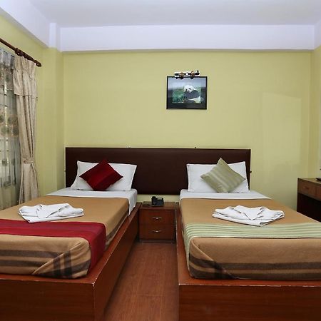 New Hotel Panda Катманду Экстерьер фото