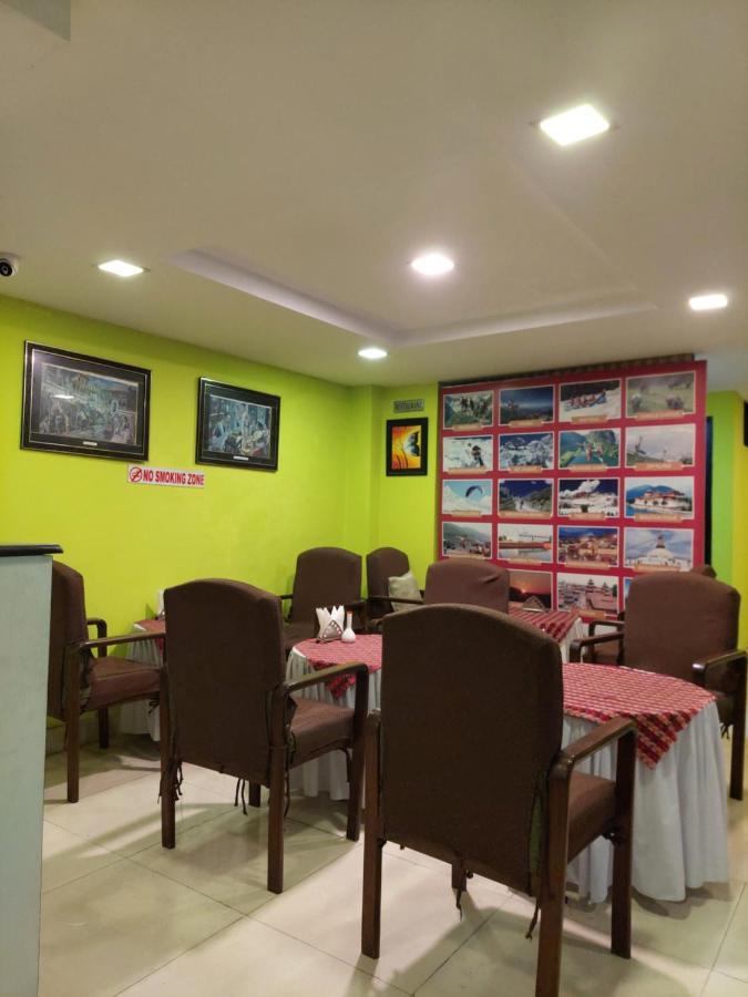 New Hotel Panda Катманду Экстерьер фото