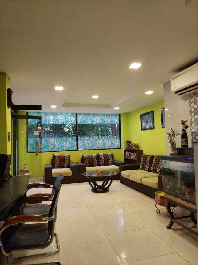New Hotel Panda Катманду Экстерьер фото