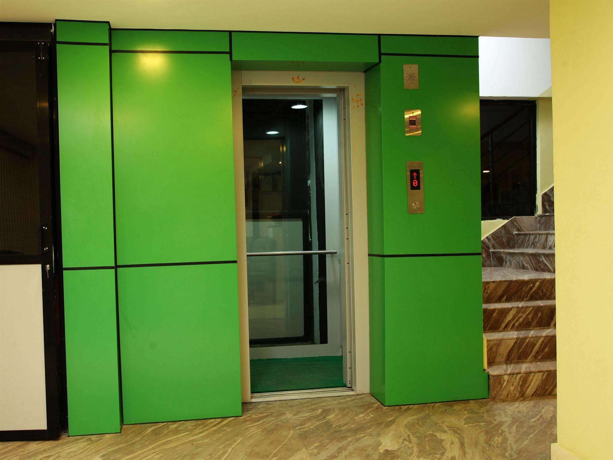 New Hotel Panda Катманду Экстерьер фото